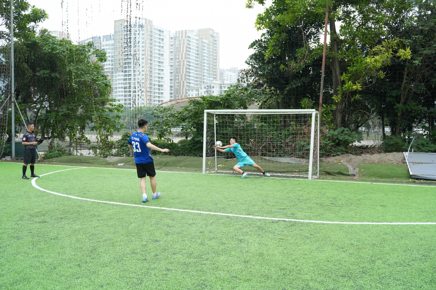 Giải giao hữu bóng đá chào mừng 3 năm thành lập PVPGB: Sôi nổi, gắn kết và giàu ý nghĩa