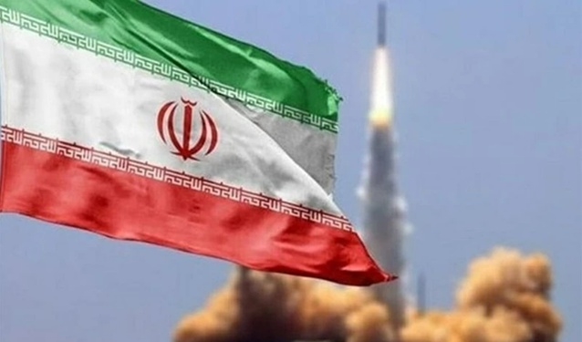 "Điểm nóng" Trung Đông ngày 21/4: Iran tung UAV tấn công các tàu quân sự Mỹ