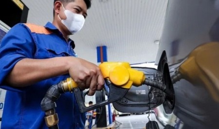 Hải quan hướng dẫn doanh nghiệp khai thuế xăng dầu từ ngày 1/10
