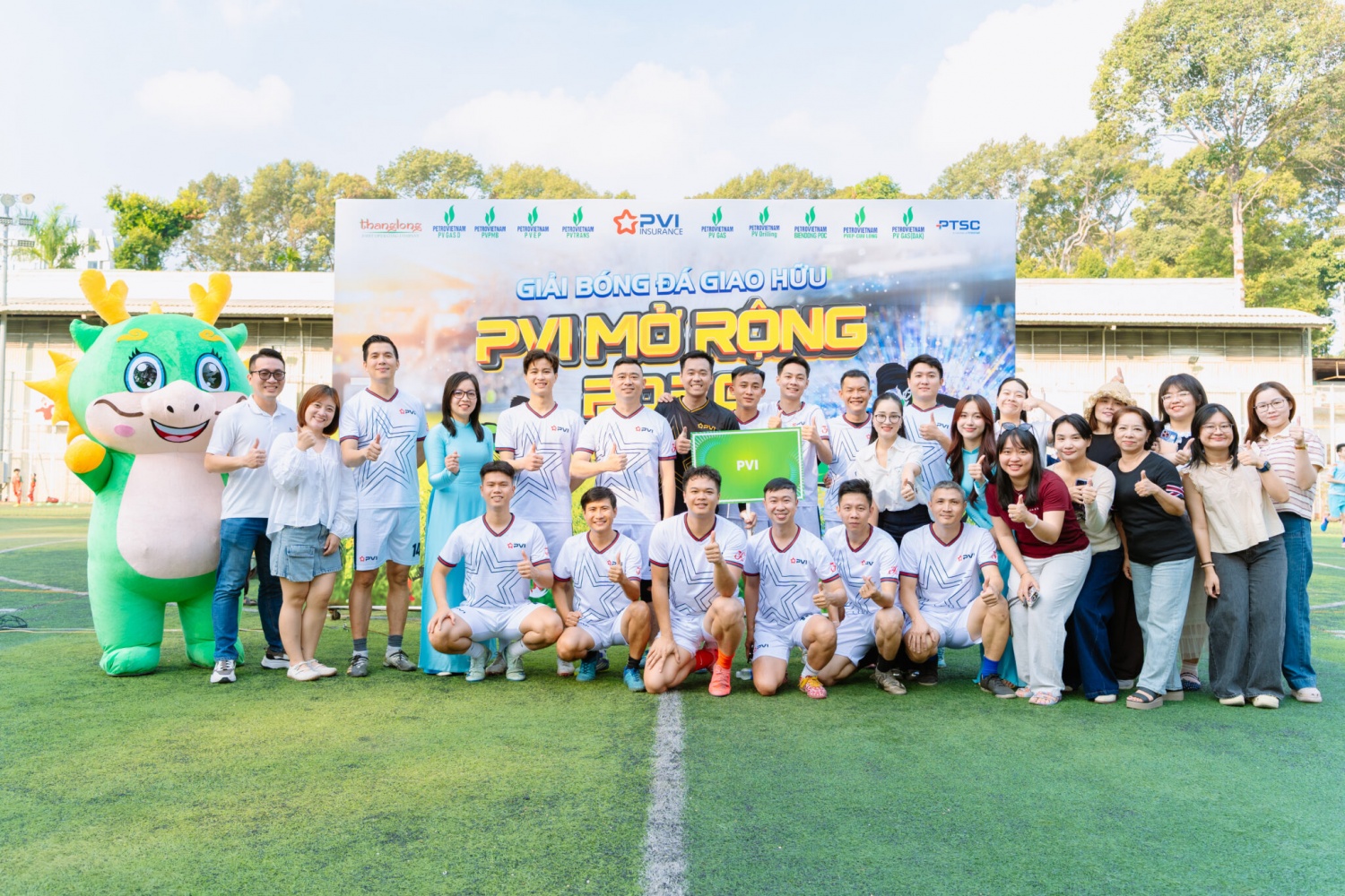 Sôi nổi Giải bóng đá giao hữu PVI mở rộng 2026 Sôi nổi Giải bóng đá giao hữu PVI mở rộng 2026