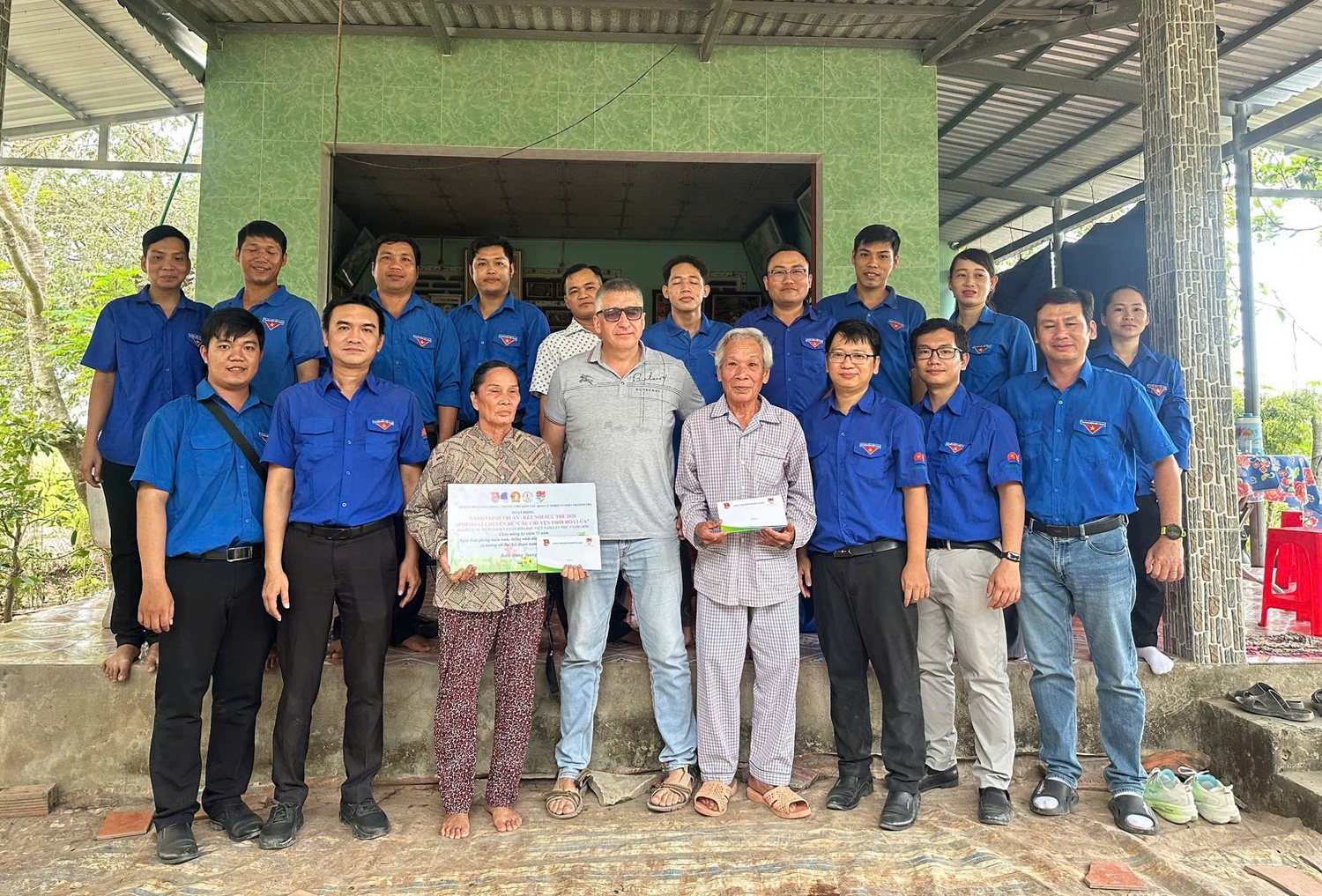 Tuổi trẻ Xí nghiệp Cơ điện Vietsovpetro với “Hành trình tri ân và Kết nối sức trẻ”