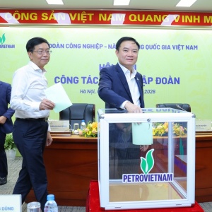 [VIDEO] Petrovietnam thống nhất giới thiệu nhân sự Tổng Giám đốc và Phó Tổng Giám đốc Tập đoàn