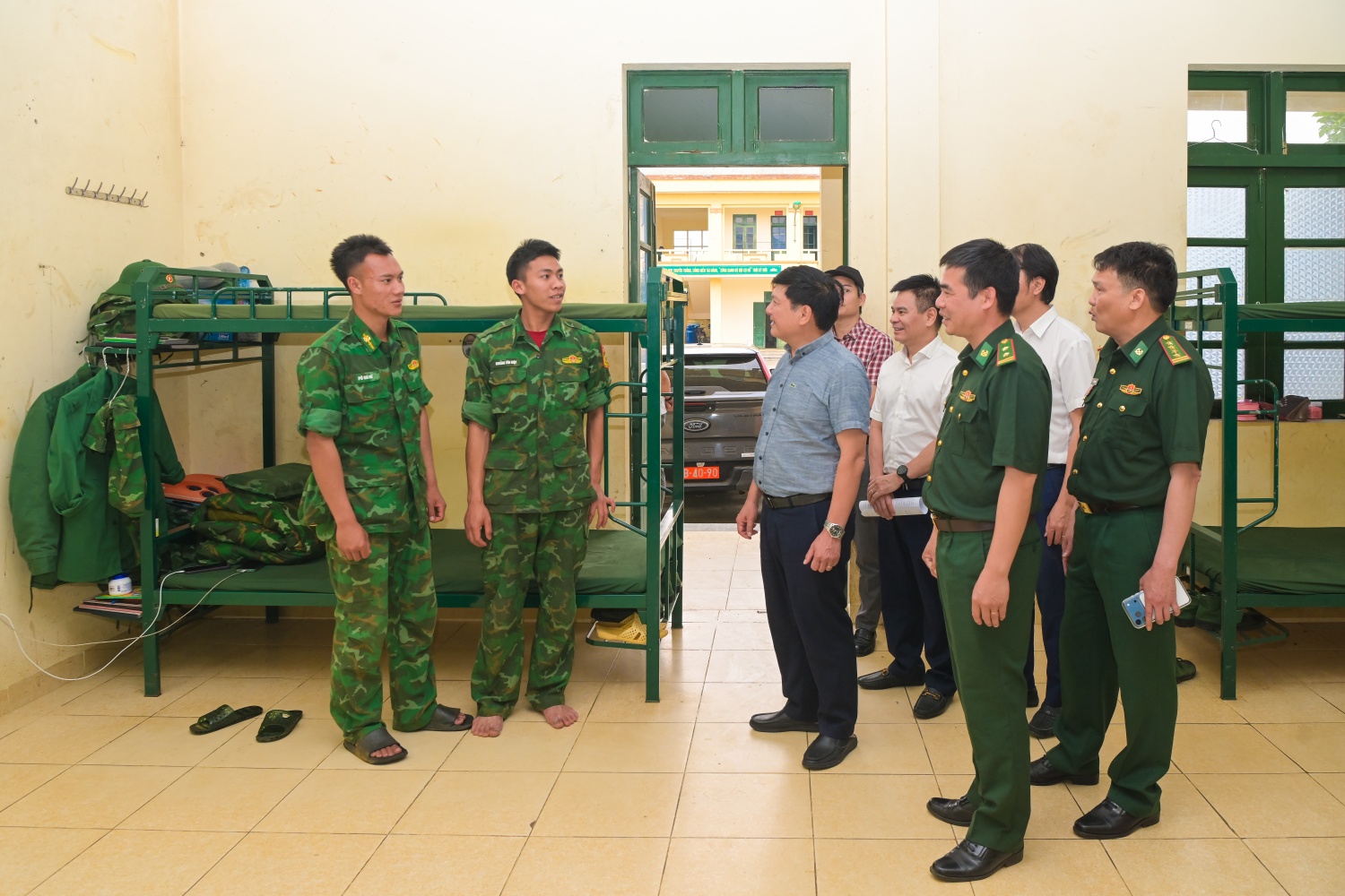 Ấm tình nơi tuyến đầu Tổ quốc, người lính giữ đất bằng cả trái tim