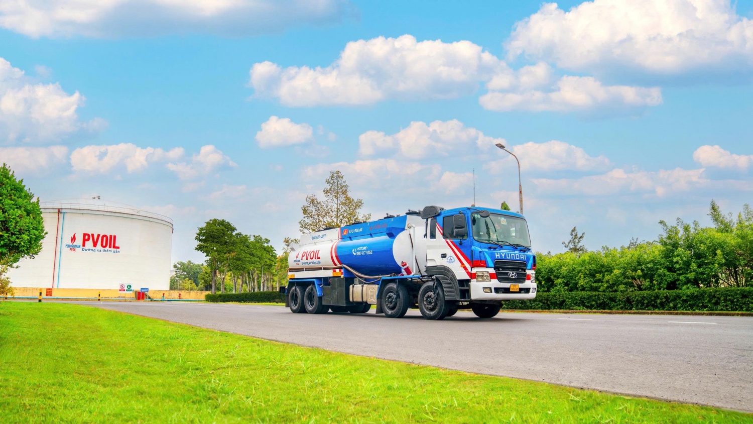 [Chùm ảnh] PVOIL hoàn thành công tác chuẩn bị triển khai kinh doanh xăng sinh học E10 tại các cơ sở xăng dầu