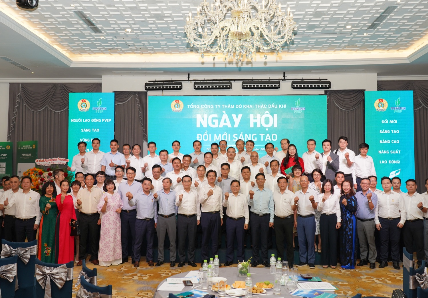 Ngày hội Đổi mới sáng tạo PVEP: Tối ưu vận hành khai thác và nâng cao hệ số thu hồi dầu Ngày hội Đổi mới sáng tạo PVEP: Tối ưu vận hành khai thác và nâng cao hệ số thu hồi dầu
