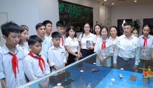 Phòng STEM Innovation Petrovietnam - nơi gieo những “mầm xanh” sáng tạo