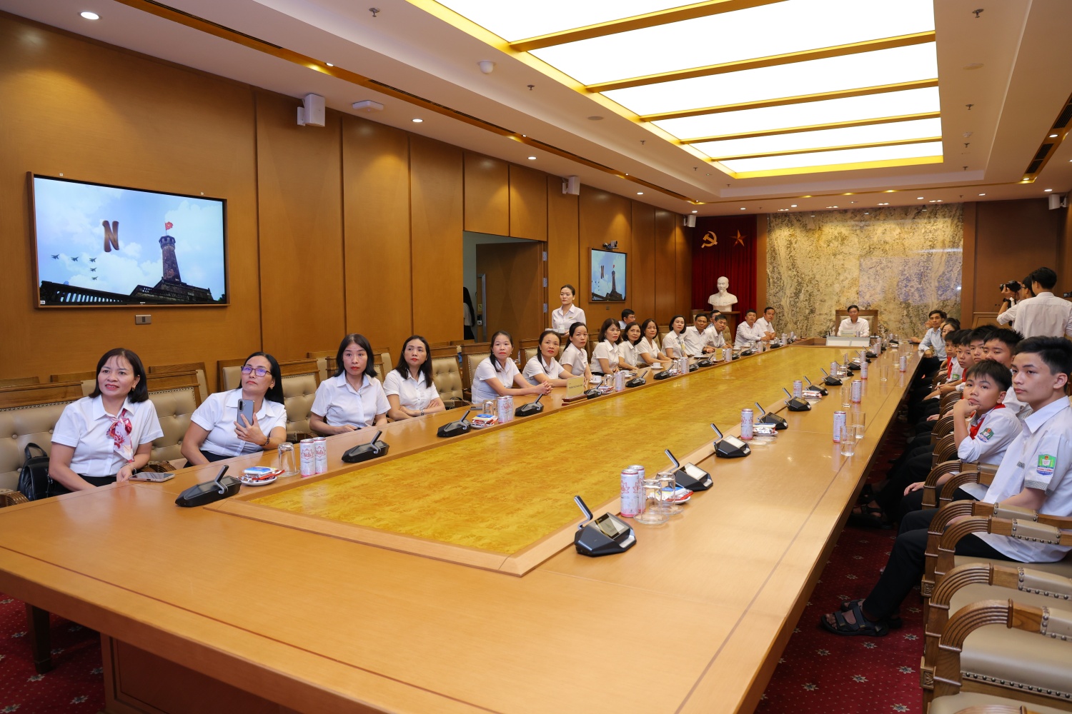Phòng STEM Innovation Petrovietnam - nơi gieo những “mầm xanh” sáng tạo