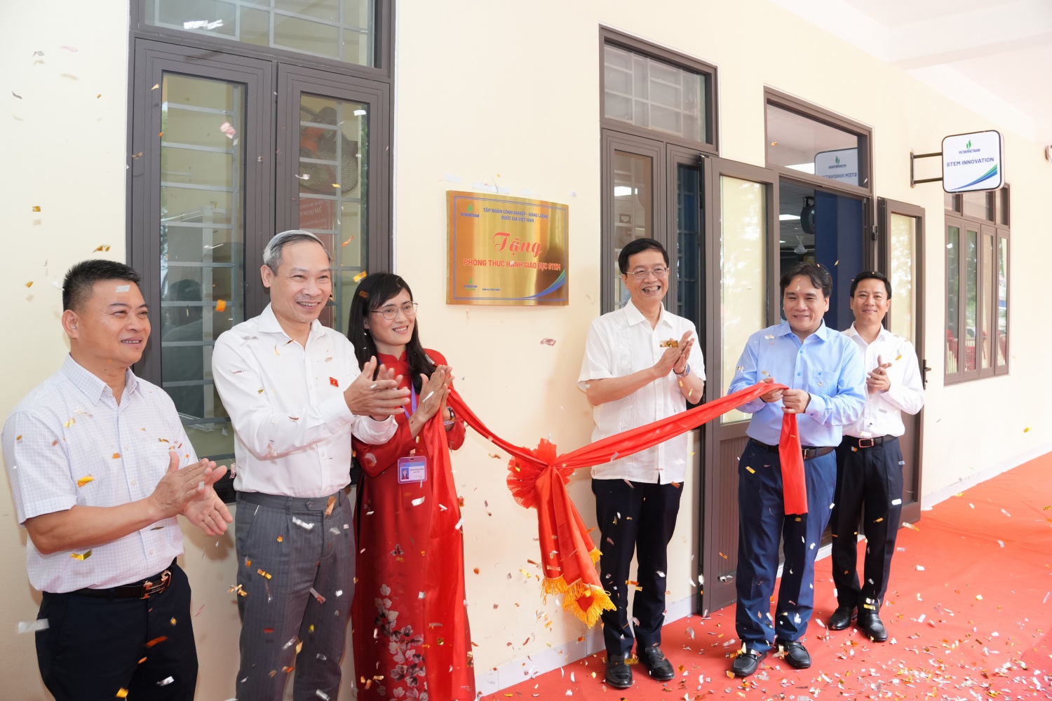 [CHÙM ẢNH] Không gian học tập STEM hiện đại tại Trường THPT Lạng Giang số 1