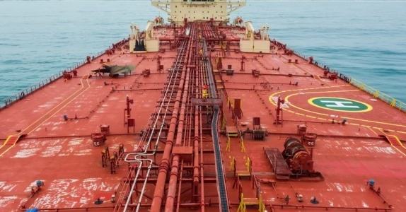 Siêu tàu chở dầu Trung Quốc vượt Hormuz giữa lúc ông Trump lên đường tới Bắc Kinh