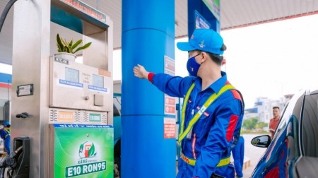 Xử lý nghiêm cửa hàng chậm chuyển đổi sang xăng E10