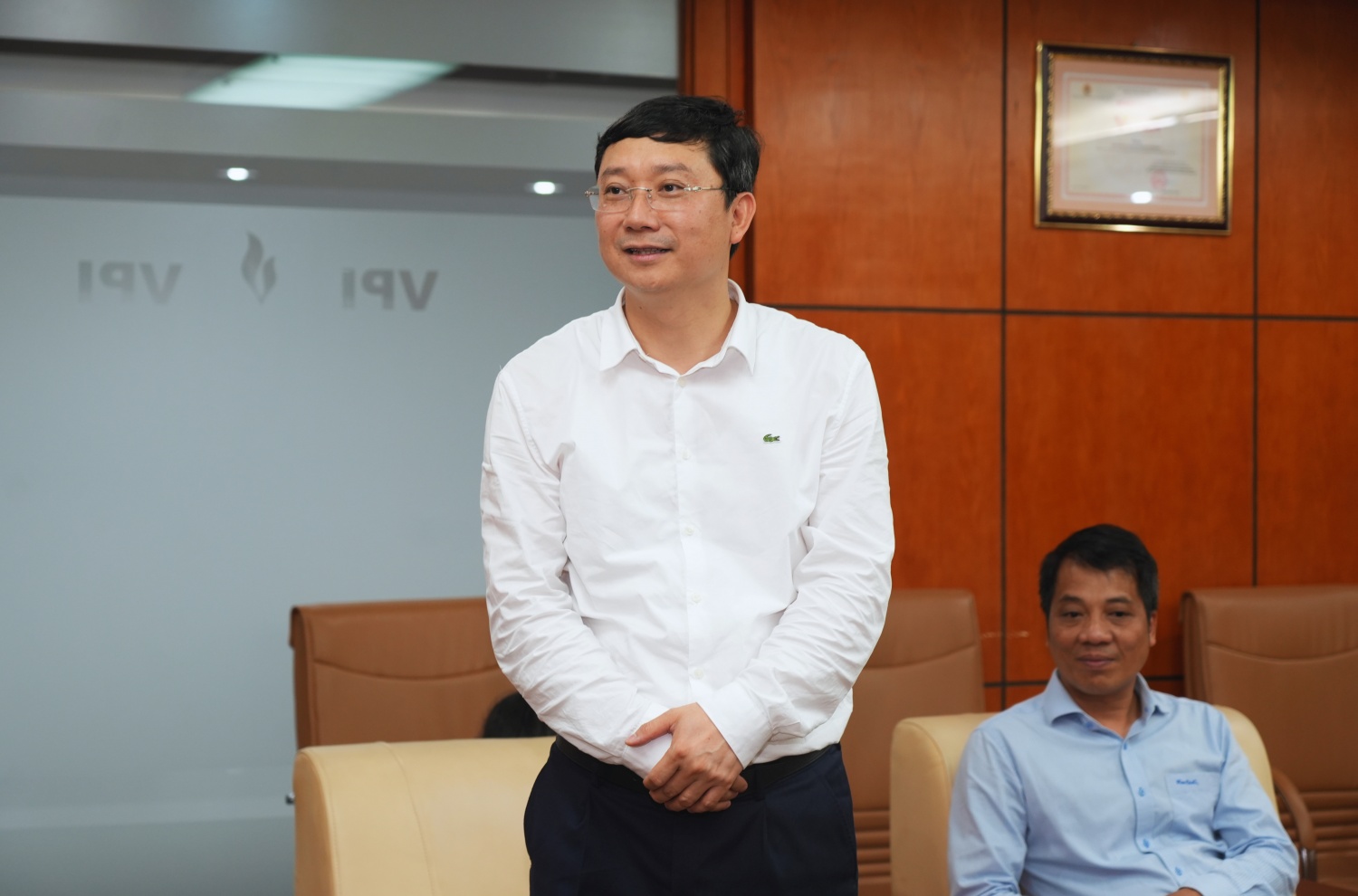 Viện trưởng VPI Nguyễn Văn Tư phát biểu đáp từ