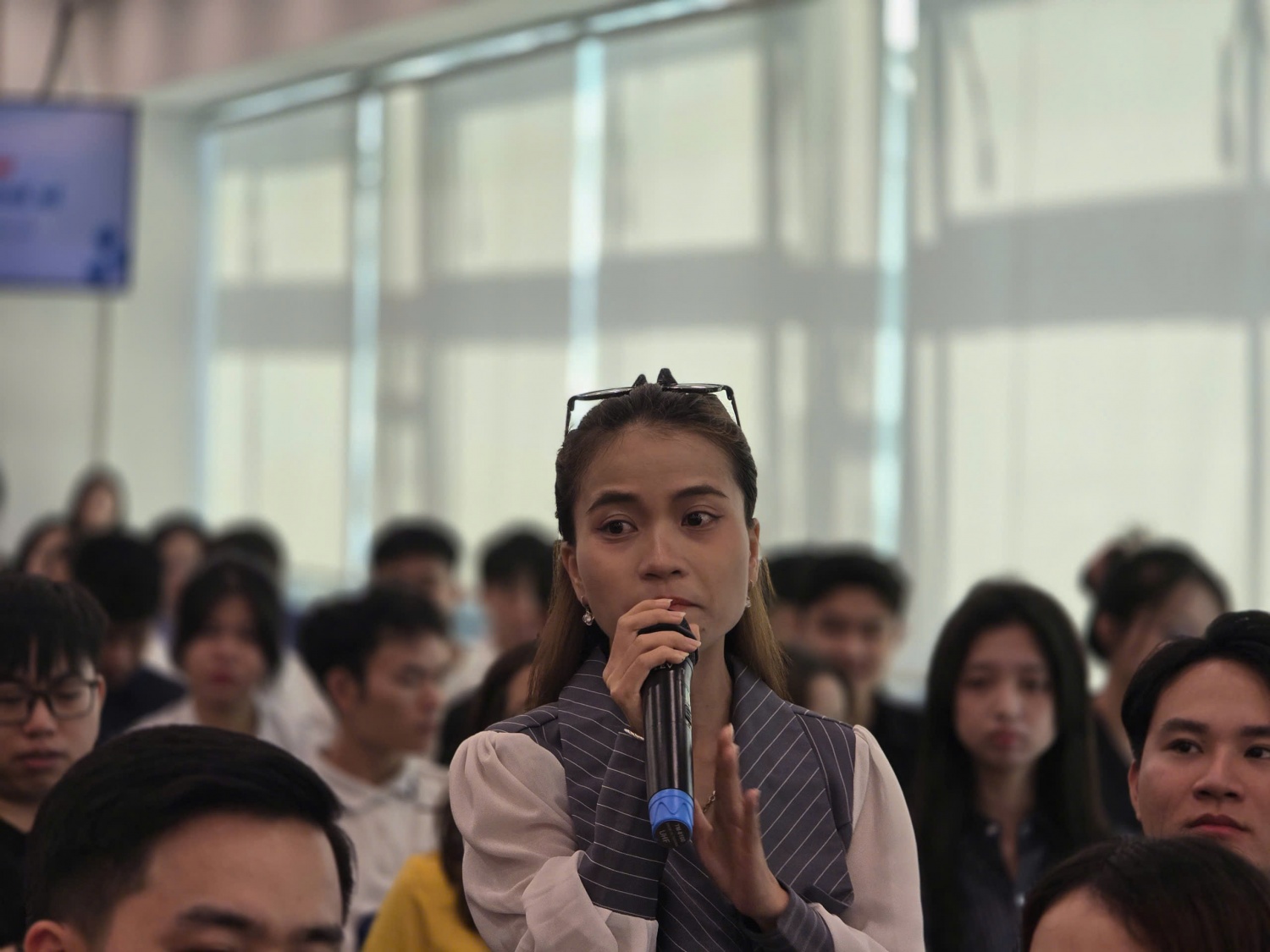Cựu sinh viên xúc động ngày trở về: “Thắp Sáng Niềm Tin là một phần thanh xuân của tôi” Cựu sinh viên xúc động ngày trở về: “Thắp Sáng Niềm Tin là một phần thanh xuân của tôi”
