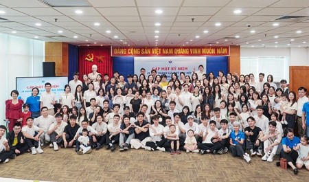 Kỷ niệm 19 năm thành lập Quỹ học bổng Thắp Sáng Niềm Tin: Hành trình bền bỉ lan tỏa giá trị nhân văn