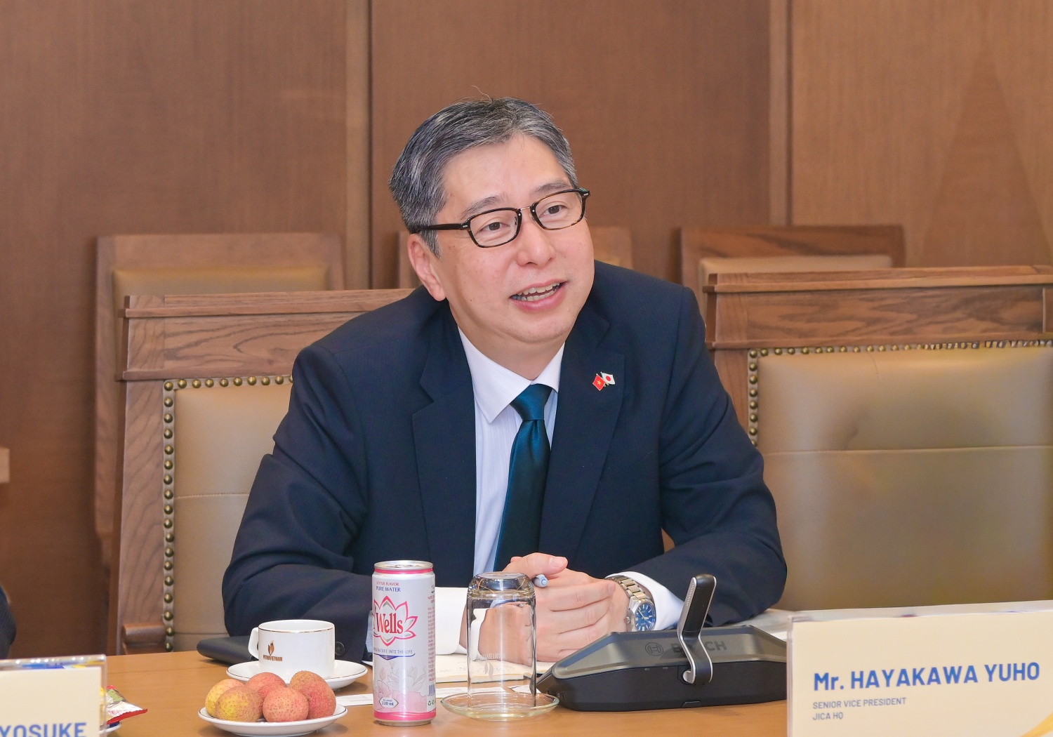 Ông Hayakawa Yuho - Phó Chủ tịch JICA trao đổi tại buổi làm việc Ông Hayakawa Yuho - Phó Chủ tịch JICA trao đổi tại buổi làm việc