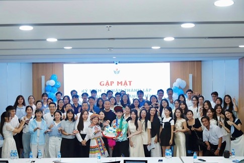 19 năm ‘‘thắp sáng niềm tin’’, chắp cánh giấc mơ giảng đường