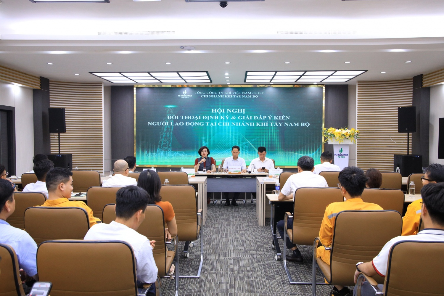 Chi nhánh Logistics và Chi nhánh Khí Tây Nam Bộ tăng cường công tác an ninh an toàn, gắn kết người lao động Chi nhánh Logistics và Chi nhánh Khí Tây Nam Bộ tăng cường công tác an ninh an toàn, gắn kết người lao động