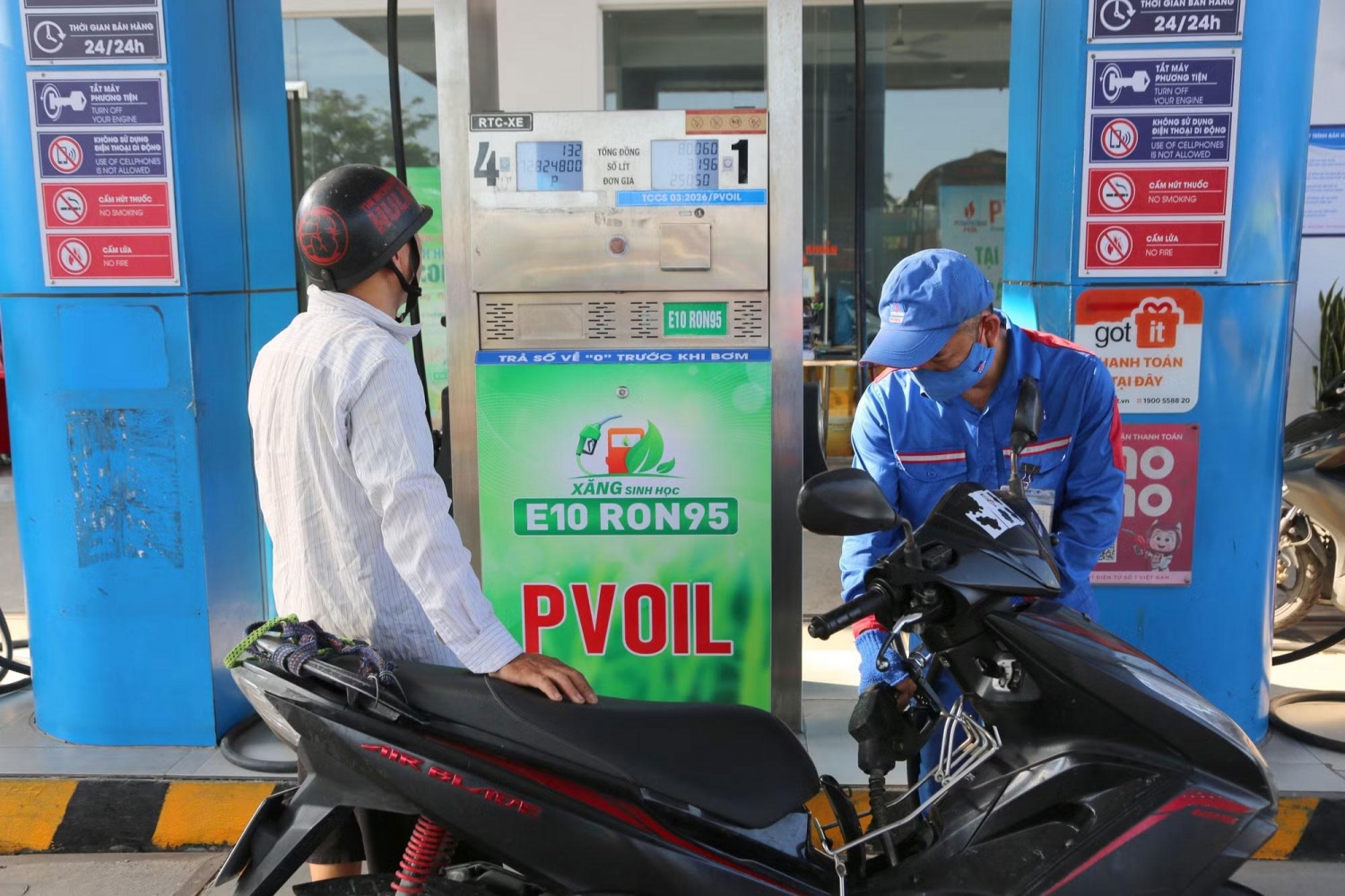 Chuyên gia ô tô nói gì về những lo ngại quanh xăng E10?