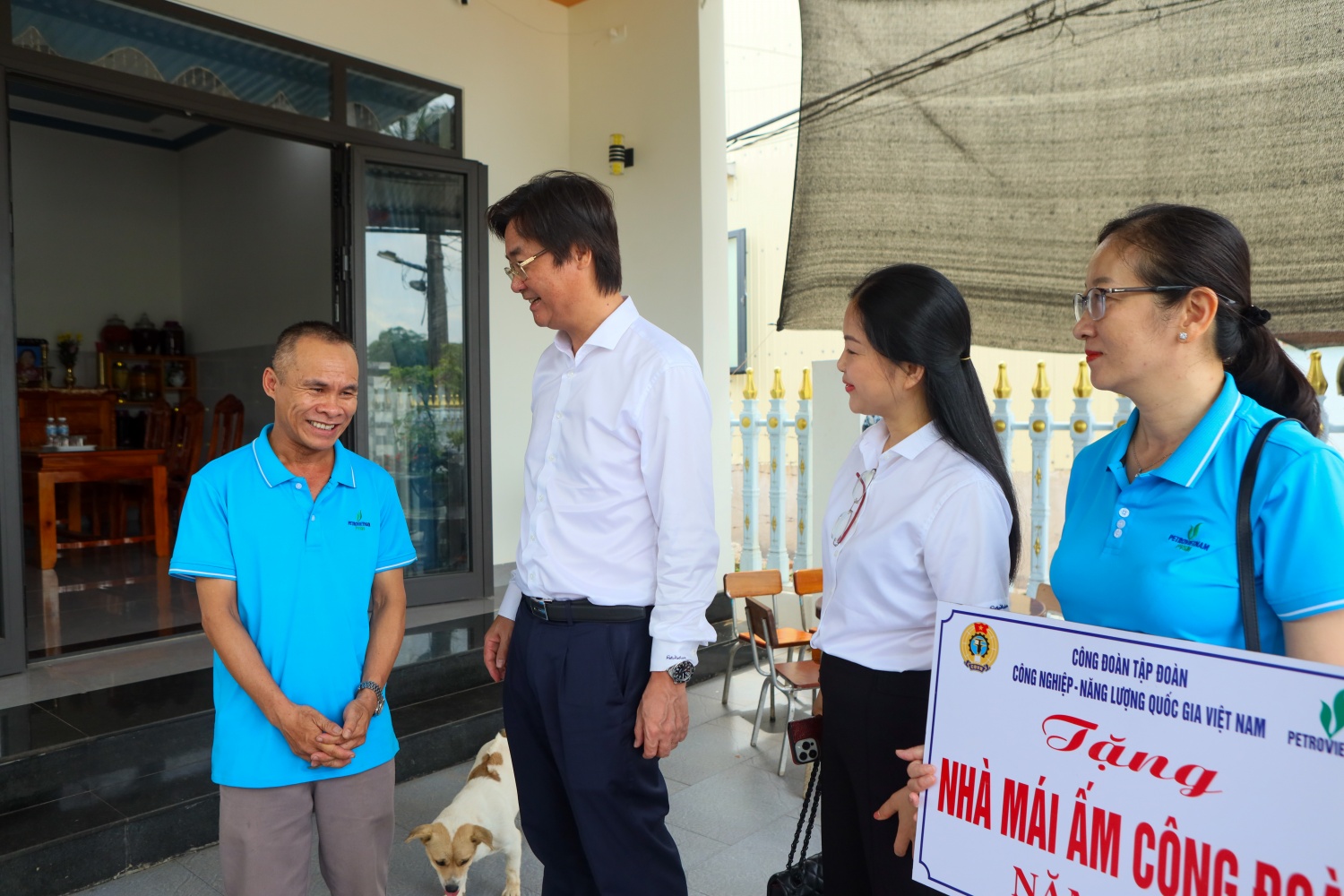 Công đoàn Petrovietnam trao “Mái ấm Công đoàn”, lan tỏa tinh thần sẻ chia đến người lao động tại miền Trung