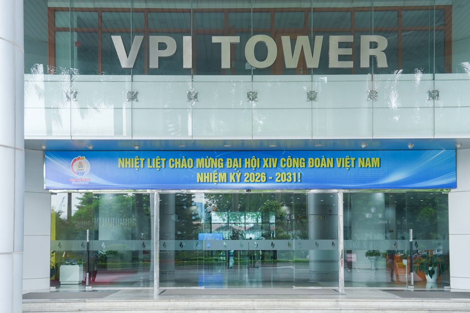 [Chùm ảnh] Công tác chuẩn bị cho Đại hội Công đoàn Việt Nam lần thứ XIV đã sẵn sàng
