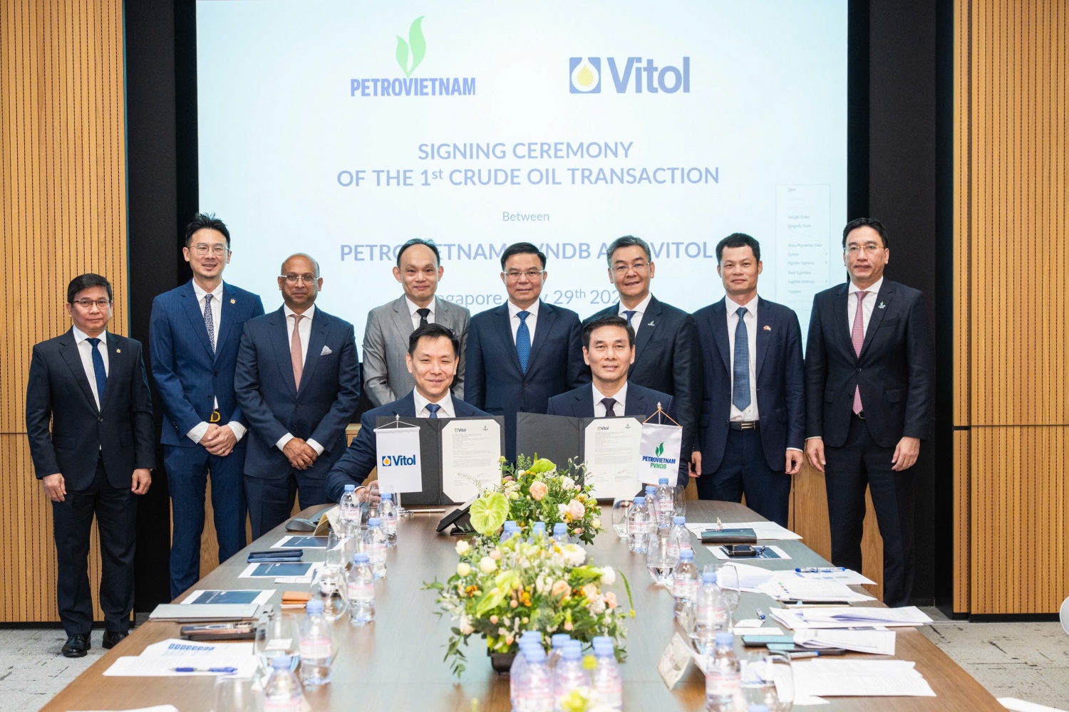 Petrovietnam và Vitol Asia Pte. Ltd. (Vitol) thúc đẩy hợp tác trong lĩnh vực năng lượng Petrovietnam và Vitol Asia Pte. Ltd. (Vitol) thúc đẩy hợp tác trong lĩnh vực năng lượng