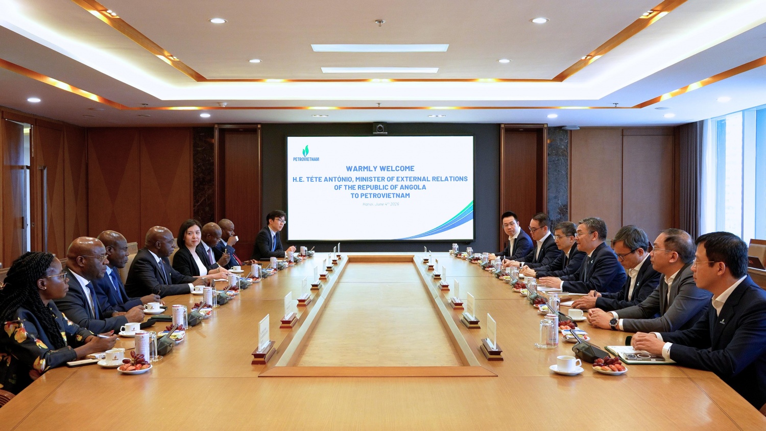 Toàn cảnh buổi làm việc