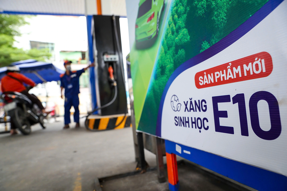 Cho phép thuê dịch vụ thử nghiệm để kiểm tra chất lượng xăng E10