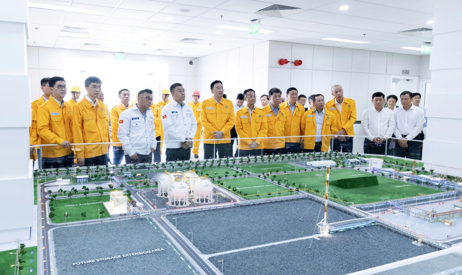 Thúc đẩy các giải pháp bảo đảm nguồn khí dài hạn cho Cụm Khí - Điện - Đạm Cà Mau