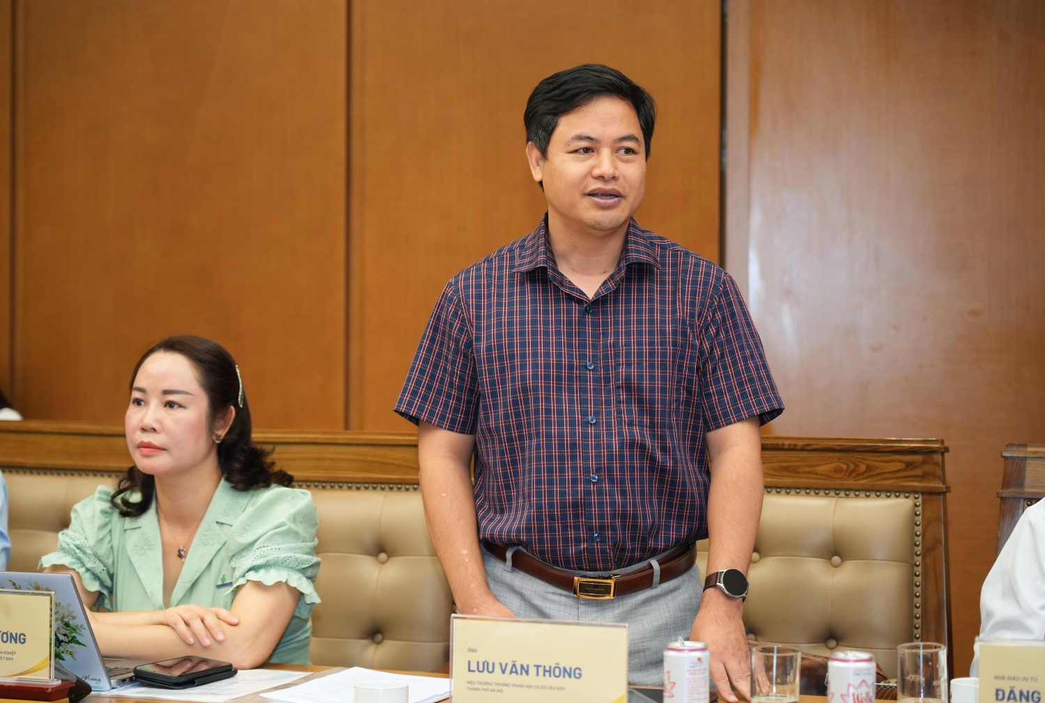 Thầy Lưu Văn Thông, Hiệu trưởng Trường THCS Cầu Giấy (Hà Nội) chia sẻ về kinh nghiệm xây dựng hệ sinh thái STEM