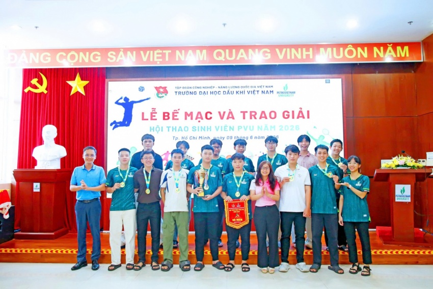 Bế mạc Hội thao Sinh viên PVU 2026: Lan tỏa tinh thần “Khỏe để học tập, lao động và cống hiến”