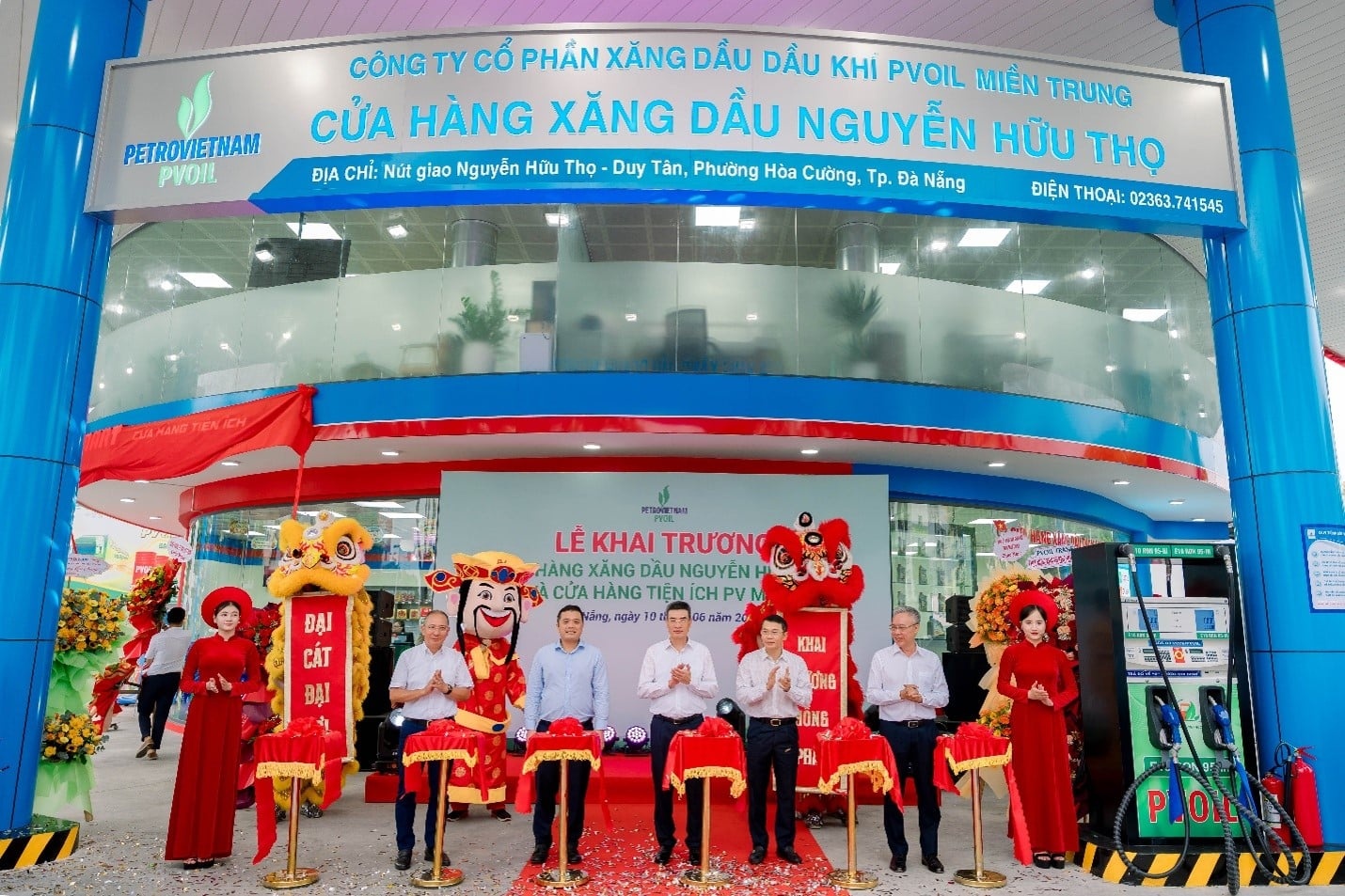 Lãnh đạo PVOIL tham dự cắt băng khai trương CHXD Nguyễn Hữu Thọ