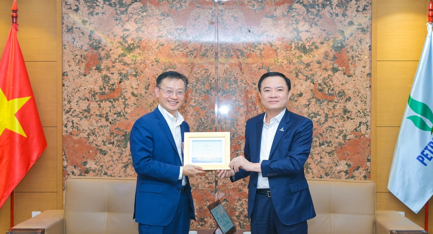Petrovietnam và Huawei trao đổi cơ hội hợp tác trong chuyển đổi số, AI và năng lượng