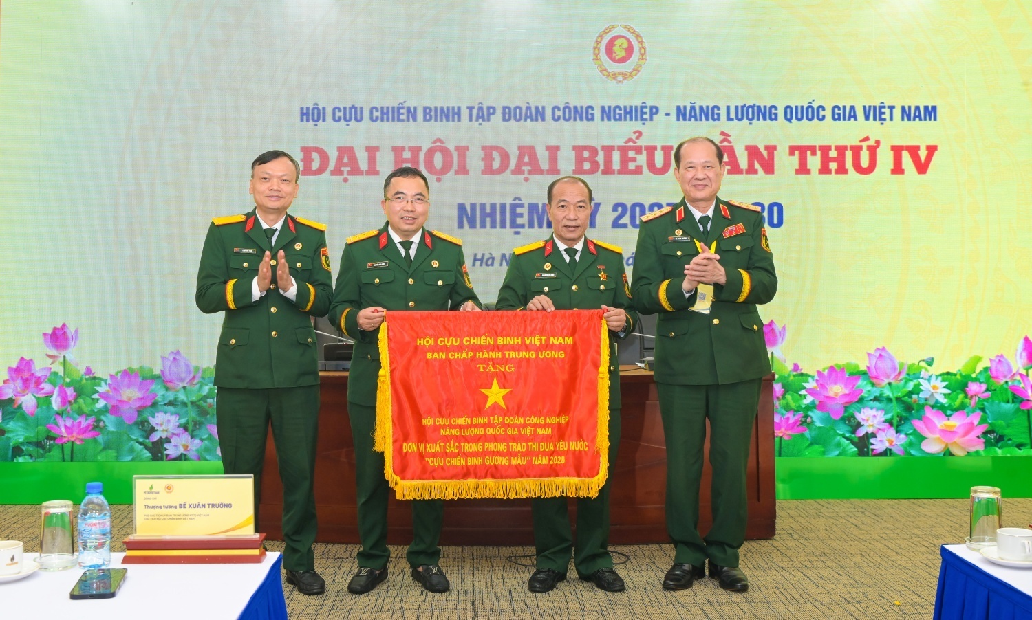 Hội CCB Petrovietnam vinh dự được Hội CCB Việt Nam trao tặng Cờ thi đua Đơn vị xuất sắc trong phong trào thi đua yêu nước Hội CCB Petrovietnam: Giữ vững phẩm chất