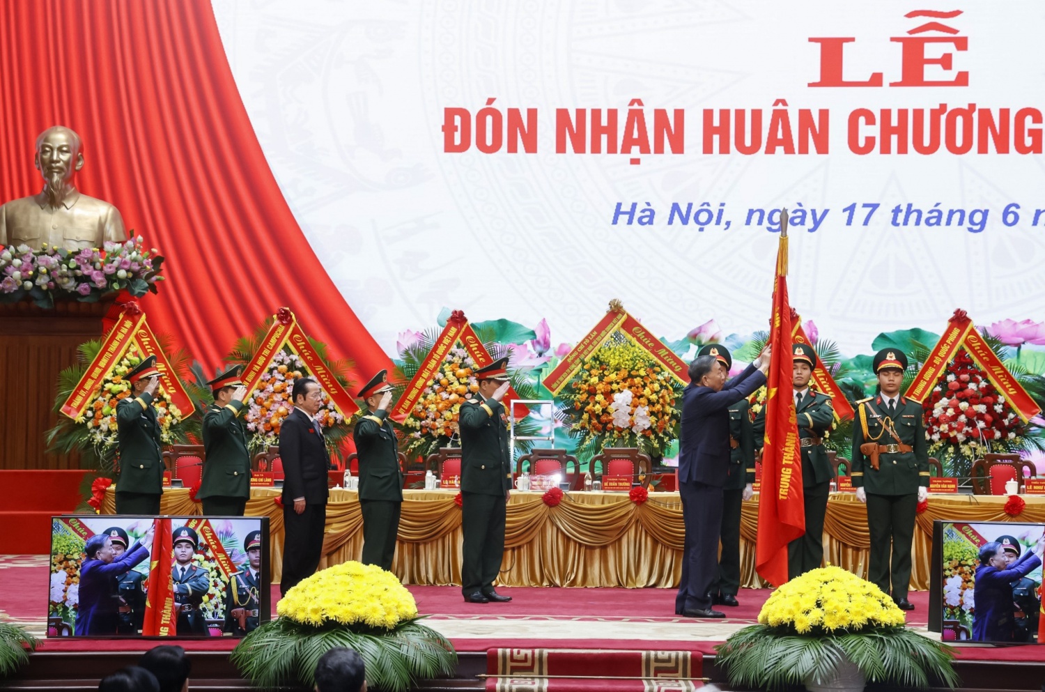 [Chùm ảnh] Khai mạc Đại hội đại biểu toàn quốc Hội Cựu chiến binh Việt Nam lần thứ VIII