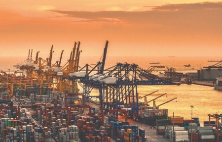 Nhập siêu tăng hơn 30% phản ánh nền sản xuất mở rộng
