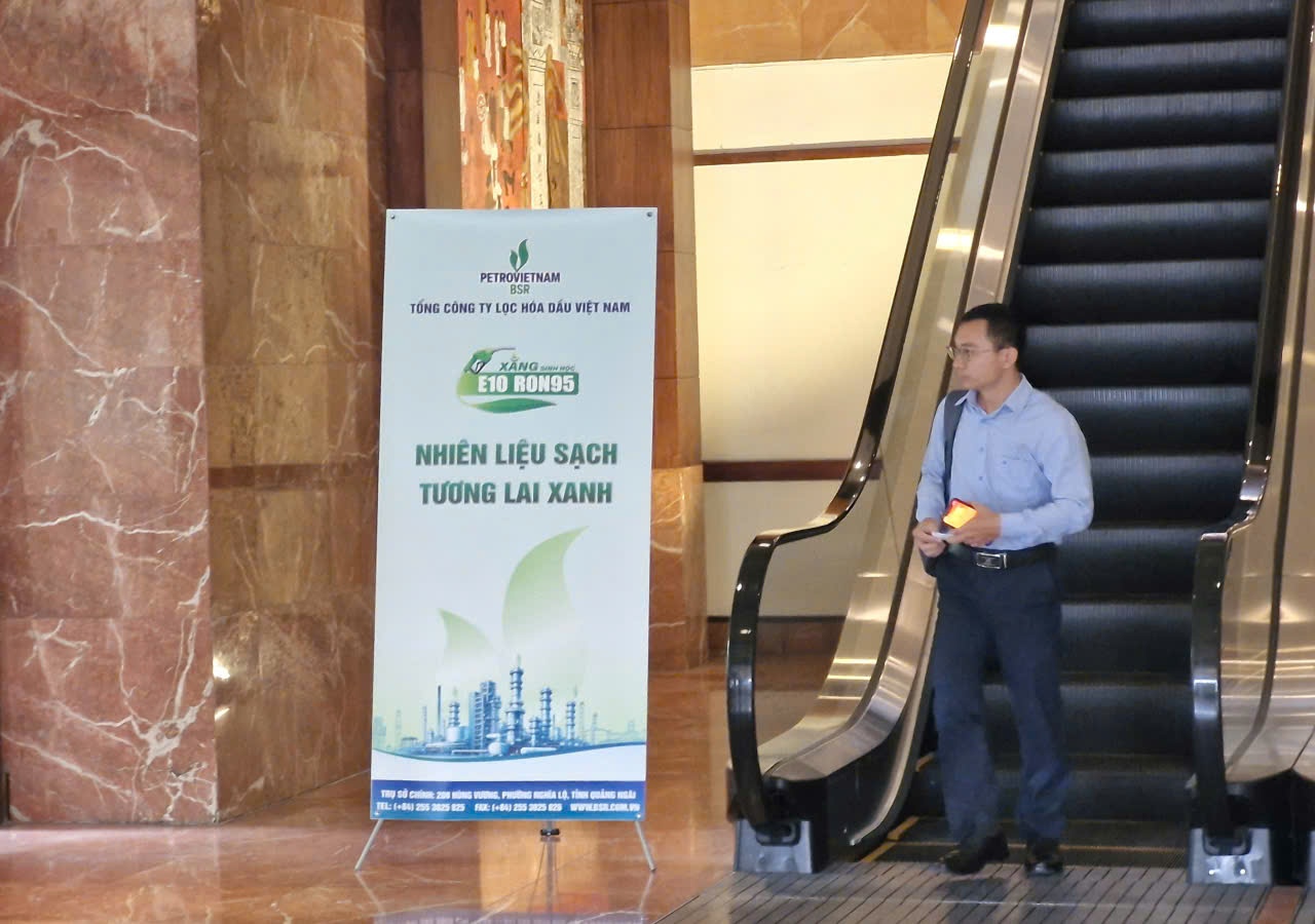 Xăng E10 vận hành ổn định sau nửa tháng triển khai: Bước khởi đầu tích cực cho lộ trình chuyển đổi xanh