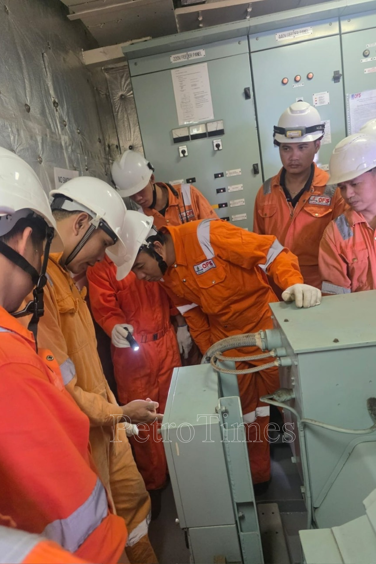 Chuyện 100 ngày ở Hormuz (Kỳ 2)