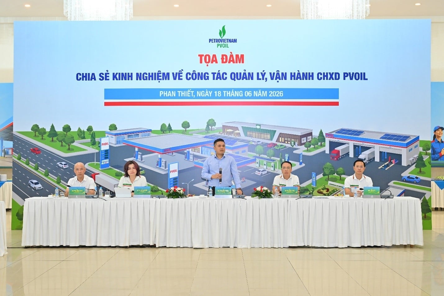 Ông Nguyễn Đăng Trình – Tổng Giám đốc PVOIL phát biểu kết luận