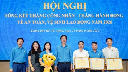 Công đoàn Petrovietnam được vinh danh đạt thành tích xuất sắc trong Tháng Công nhân và Tháng hành động về An toàn, vệ sinh lao động năm 2026