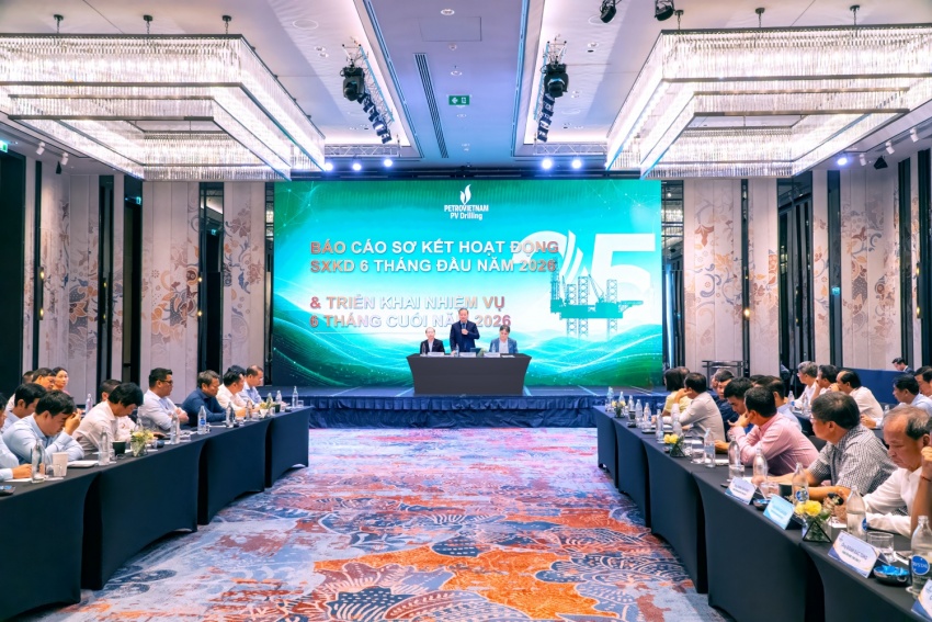 Toàn cảnh hội nghị sơ kết hoạt động sản xuất kinh doanh 6 tháng đầu năm 2026