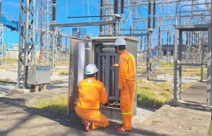Bốn mạch 500kV Bắc - Nam cung cấp gần 20% sản lượng điện cho miền Bắc trong cao điểm nắng nóng