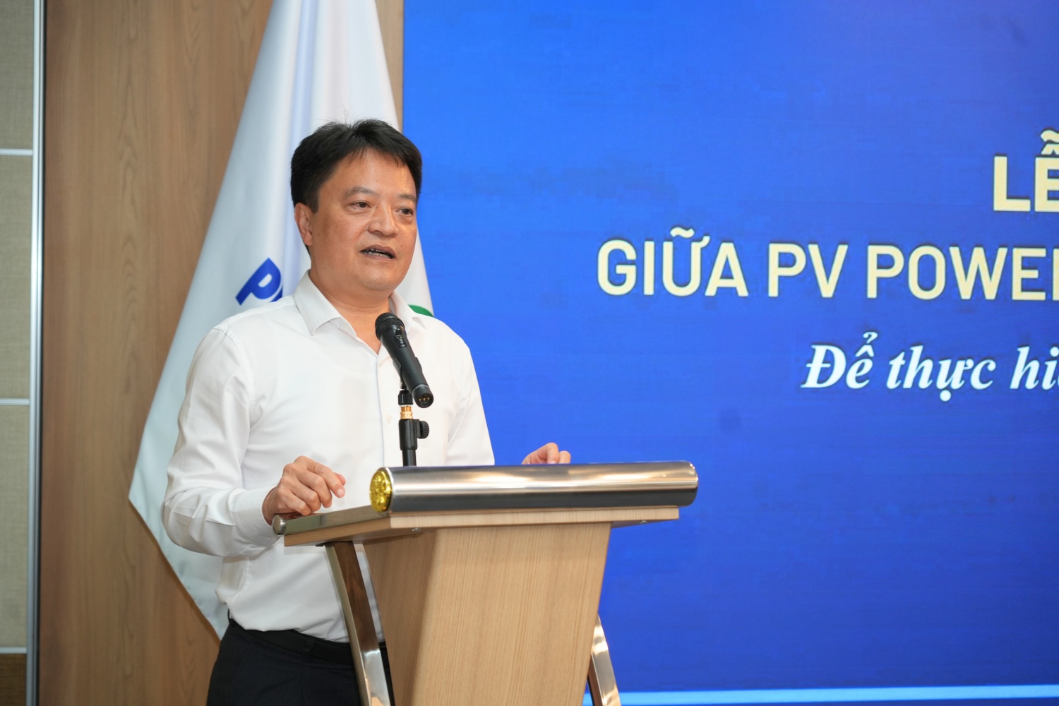 Ba đơn vị thành viên PV Power ký kết hợp tác phát triển năng lượng tái tạo Ba đơn vị thành viên PV Power ký kết hợp tác phát triển năng lượng tái tạo
