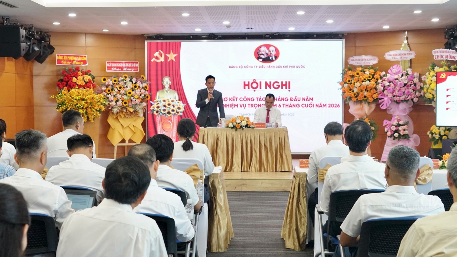Đảng ủy PQPOC lãnh đạo thực hiện hiệu quả nhiệm vụ chính trị 6 tháng đầu năm 2026 Đảng ủy PQPOC lãnh đạo thực hiện hiệu quả nhiệm vụ chính trị 6 tháng đầu năm 2026
