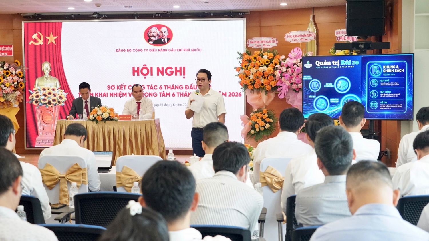 Đảng ủy PQPOC lãnh đạo thực hiện hiệu quả nhiệm vụ chính trị 6 tháng đầu năm 2026 Đảng ủy PQPOC lãnh đạo thực hiện hiệu quả nhiệm vụ chính trị 6 tháng đầu năm 2026