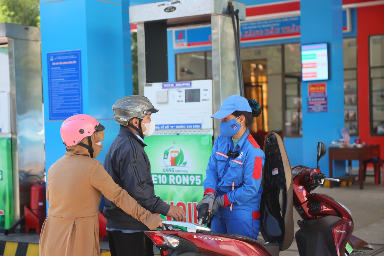 Xăng E10: Dấu ấn tiên phong của Petrovietnam trong nửa đầu năm 2026