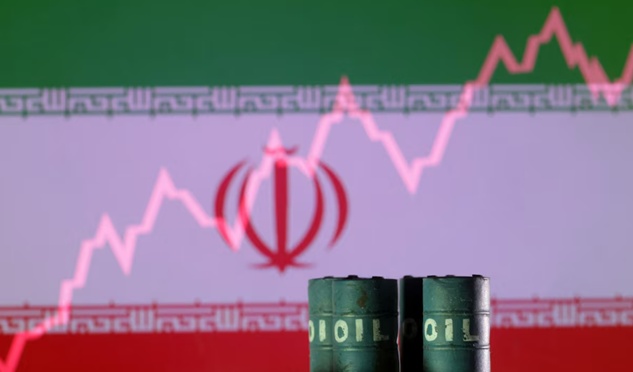 Iran tìm cách bán dầu cho Nhật Bản