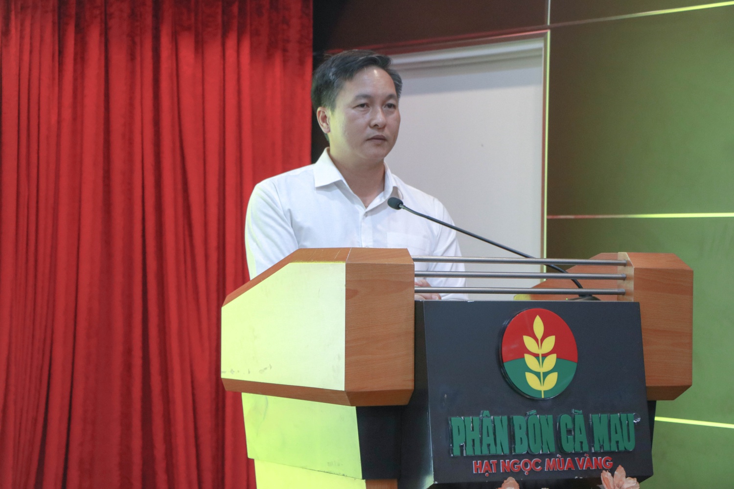 Hội nghị công tác cán bộ Nhà máy Đạm Cà Mau: “Gửi gắm niềm tin - Kiến tạo đội ngũ kế thừa”