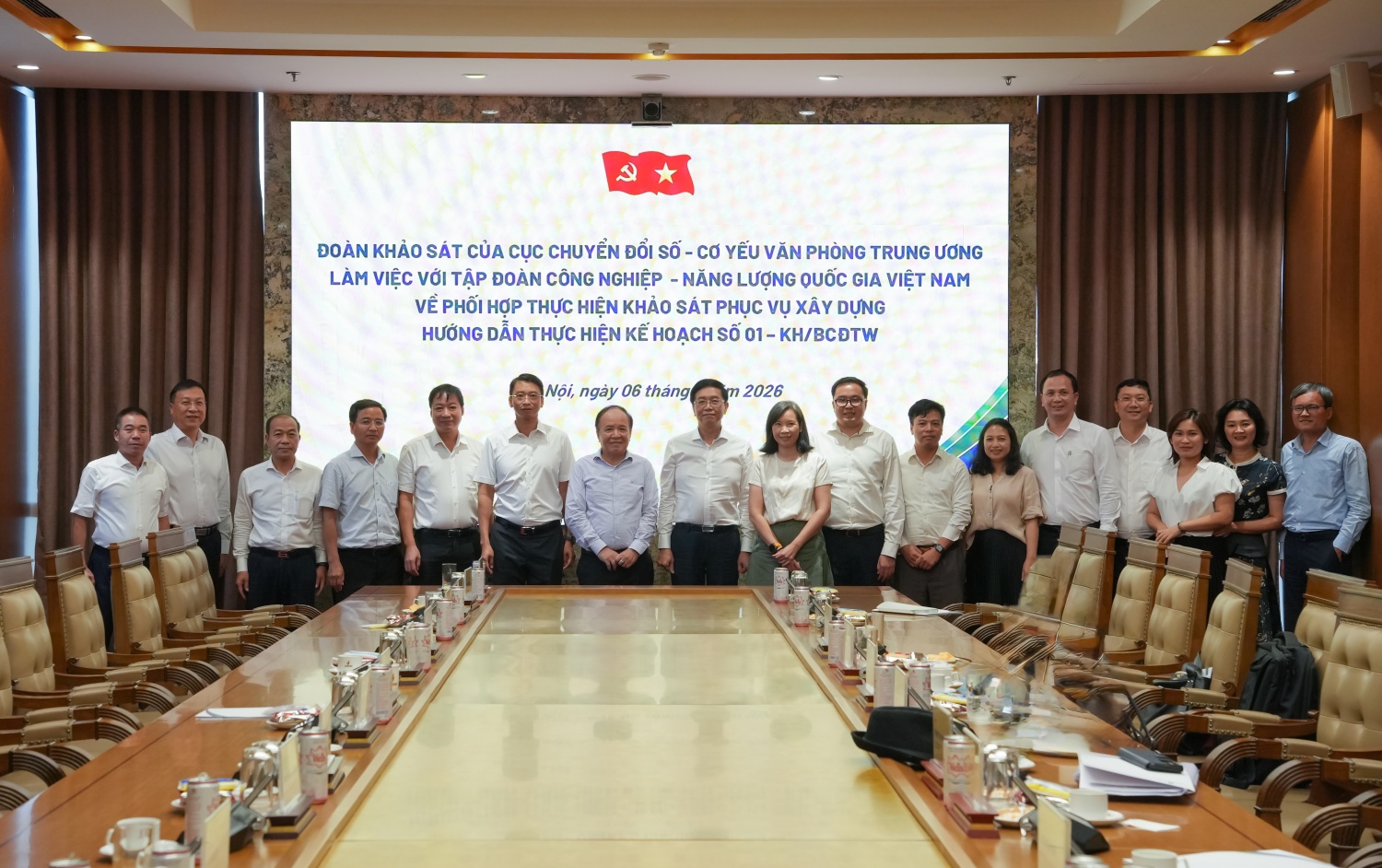 Petrovietnam làm việc với Đoàn khảo sát về tình hình triển khai Nghị quyết số 57-NQ/TW và Kế hoạch số 01-KH/BCĐTW