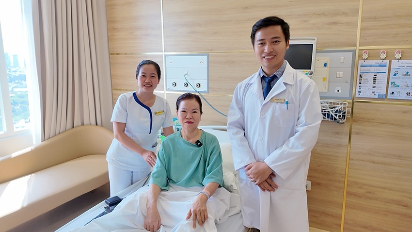 Gỡ “nút thắt” hai bệnh lý dai dẳng cho người phụ nữ bị sa đa tạng chậu phức tạp