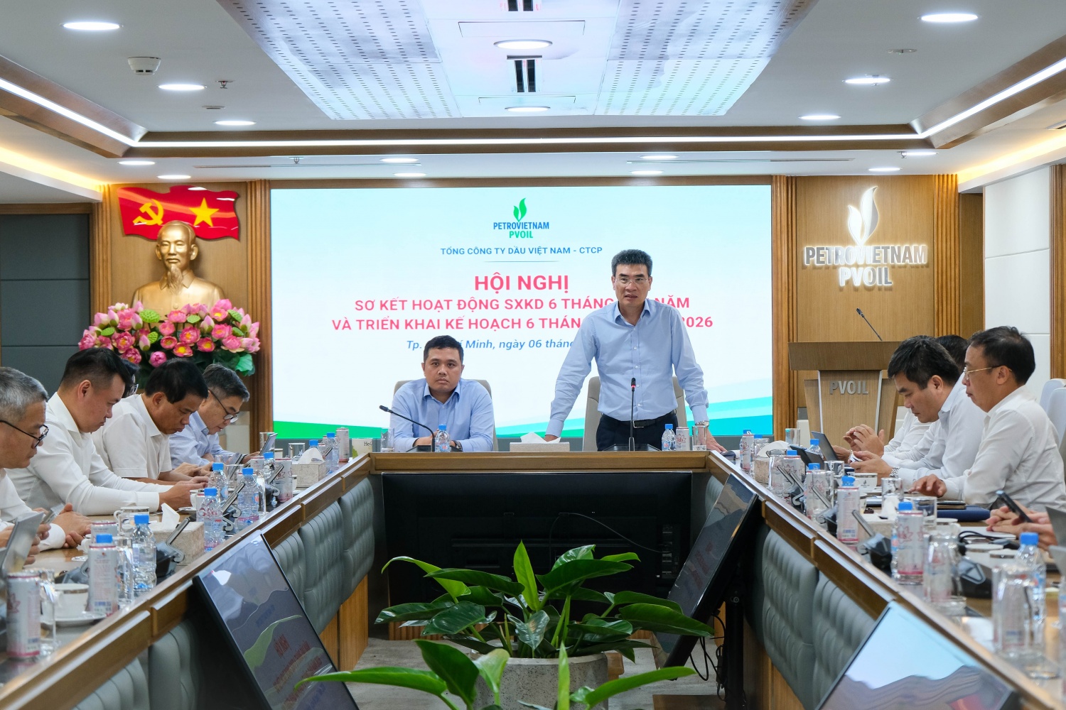 Ông Dương Mạnh Sơn - Chủ tịch HĐQT phát biểu chỉ đạo tại Hội nghị Ông Dương Mạnh Sơn - Chủ tịch HĐQT phát biểu chỉ đạo tại Hội nghị