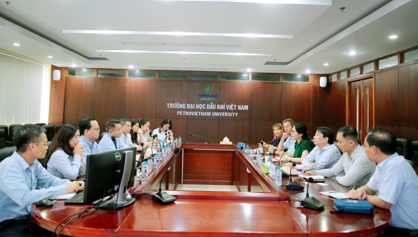 PVU hợp tác cùng VCCI-HCM và DI thúc đẩy đào tạo nhân lực ngành năng lượng xanh PVU hợp tác cùng VCCI-HCM và DI thúc đẩy đào tạo nhân lực ngành năng lượng xanh
